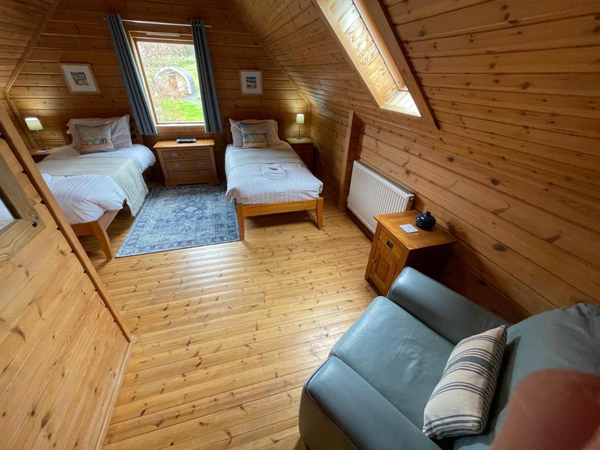 Luxury 3 Bedroom, 3 Bathroom Lodge With Hot Tub Llanbedr  Ngoại thất bức ảnh